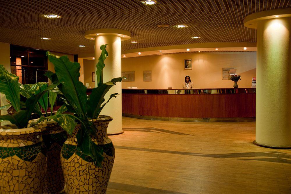 Marasa Umubano Hotel Кигали Екстериор снимка